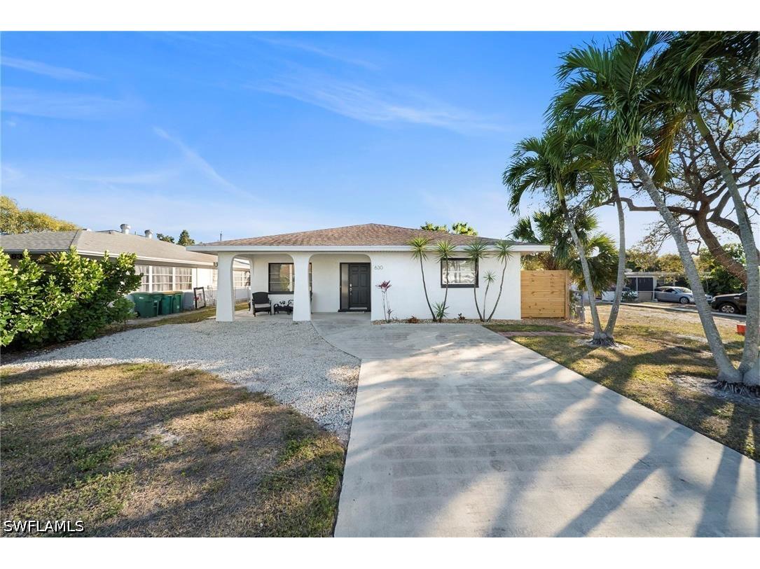 630 99th Avenue N Naples FL 34108 226014333 image1