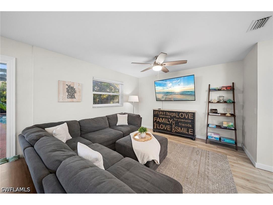 630 99th Avenue N Naples FL 34108 226014333 image17