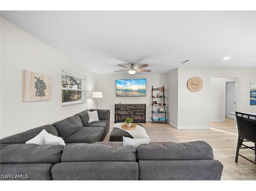 630 99th Avenue N Naples FL 34108 226014333 image19