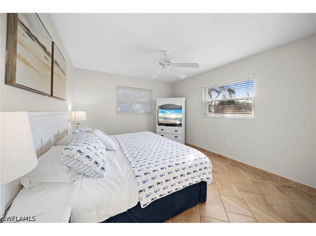 630 99th Avenue N Naples FL 34108 226014333 image23