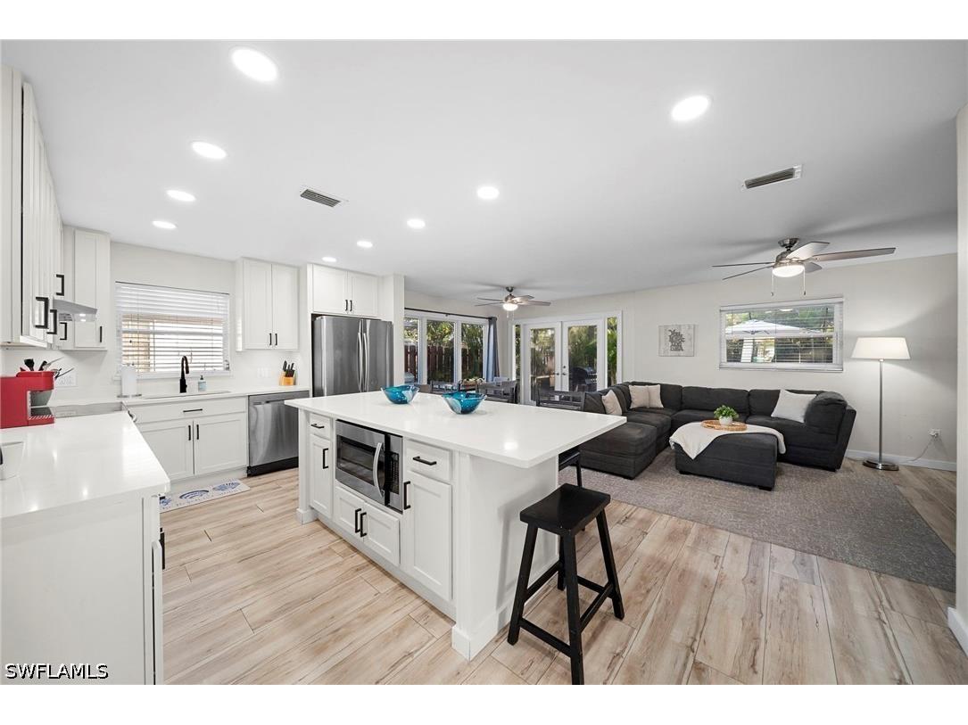 630 99th Avenue N Naples FL 34108 226014333 image8