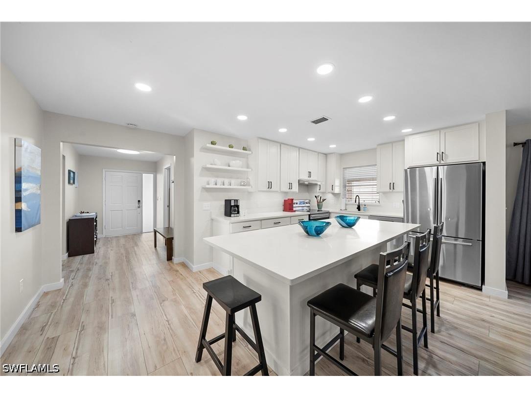 630 99th Avenue N Naples FL 34108 226014333 image9