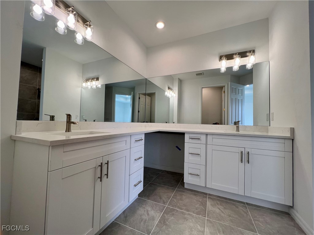 630 Falls Lane Lehigh Acres FL 33974 2025020799 image27