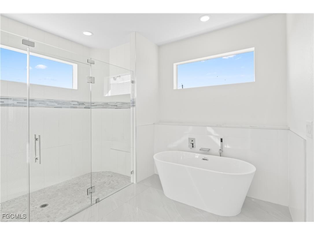 630 NW 7th Place Cape Coral FL 33993 2025017372 image18