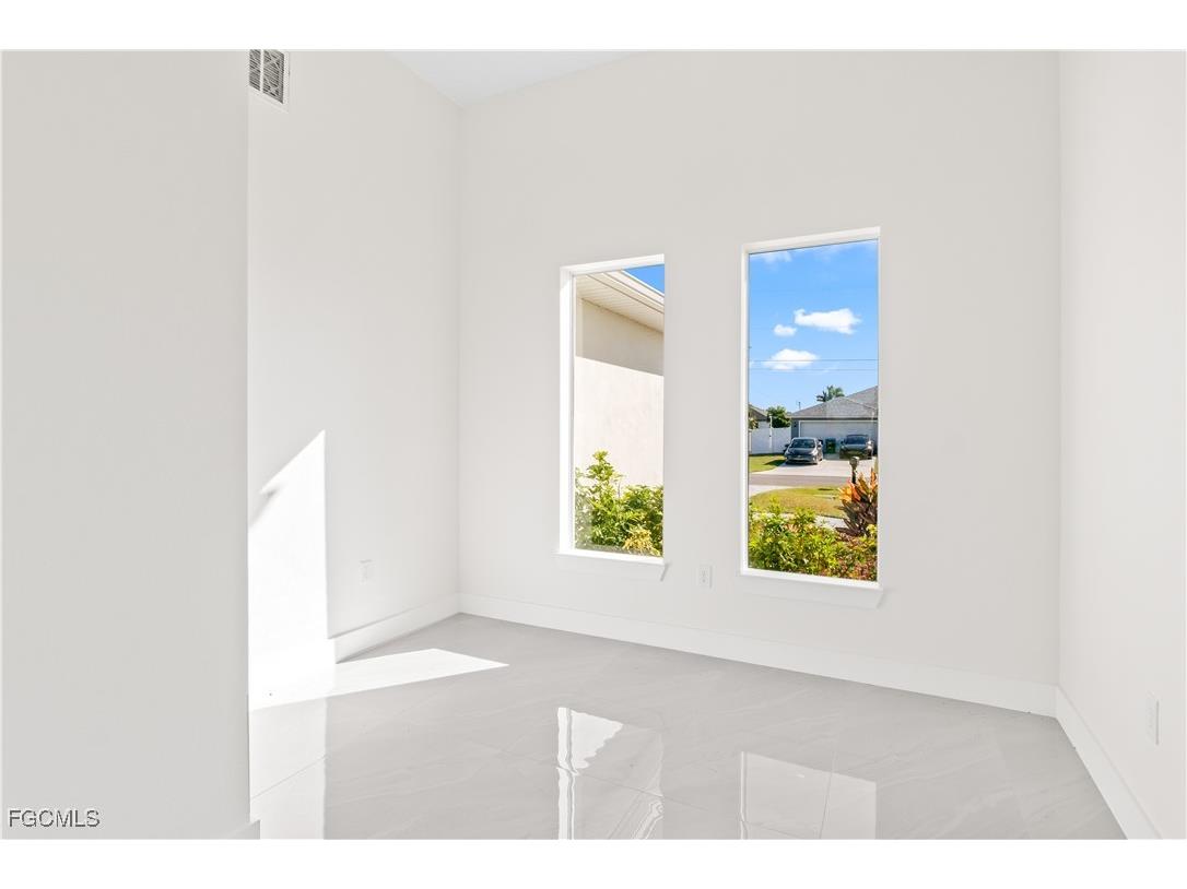 630 NW 7th Place Cape Coral FL 33993 2025017372 image19