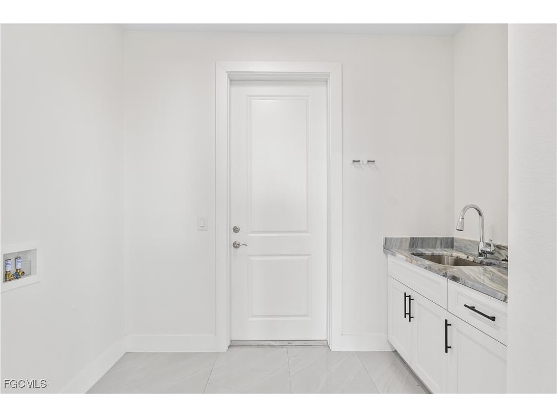 630 NW 7th Place Cape Coral FL 33993 2025017372 image29