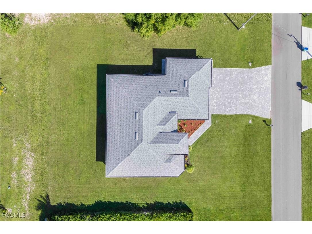 630 NW 7th Place Cape Coral FL 33993 2025017372 image34