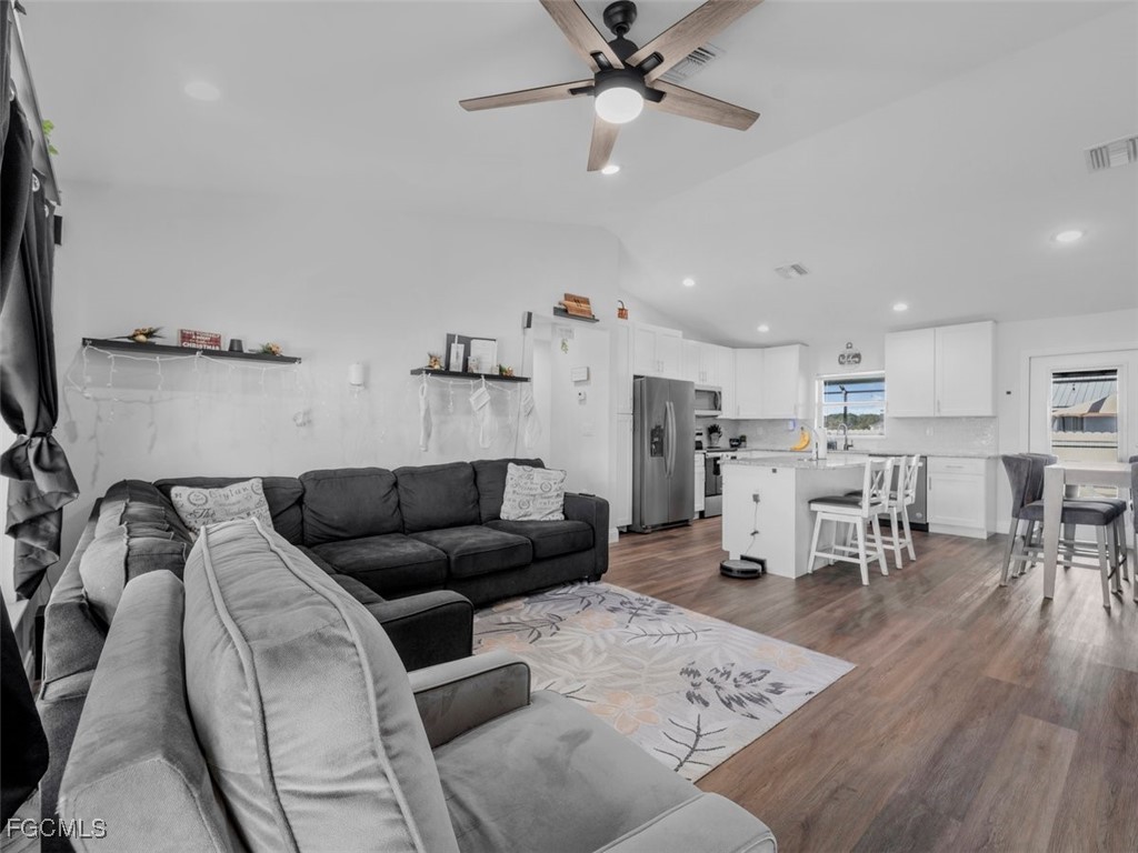 630 Royce Road Labelle FL 33935 2025021592 image9