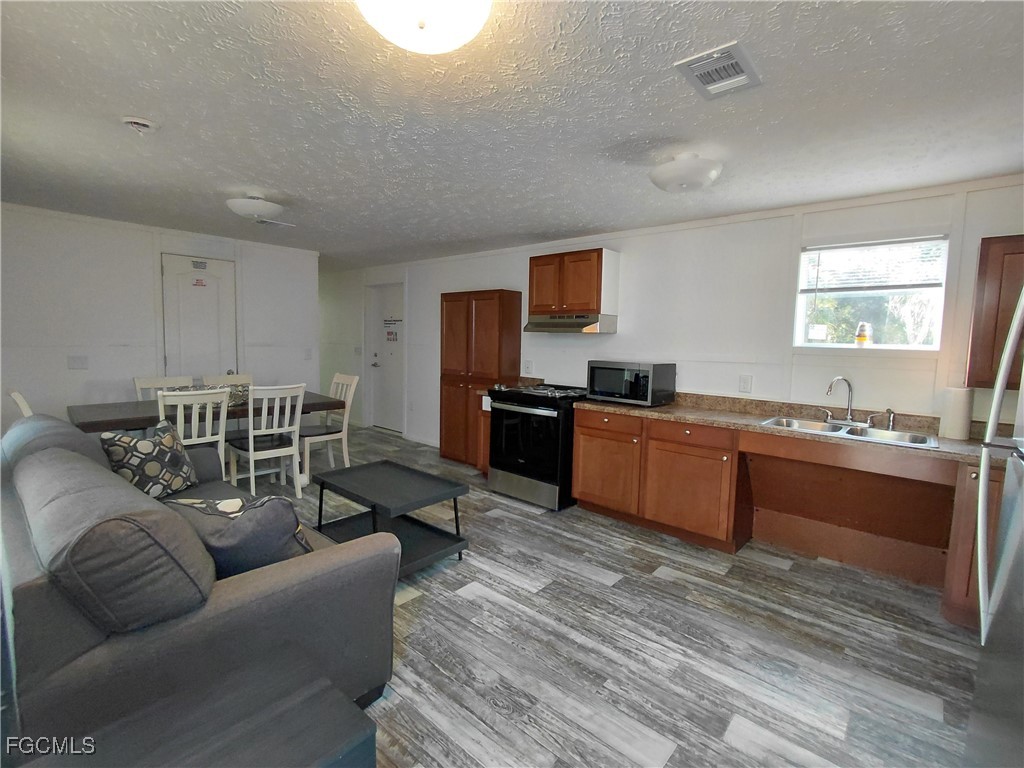 630 S Trebol Street Clewiston FL 33440 2025023502 image4