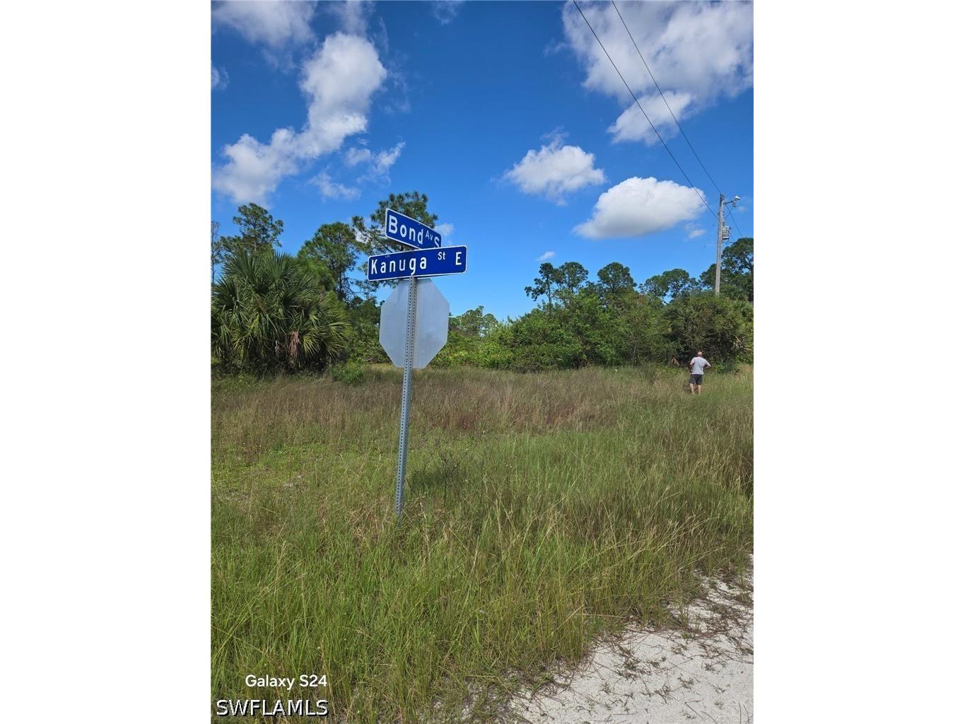 630 S Bond Avenue Lehigh Acres FL 33974 226015040 image1