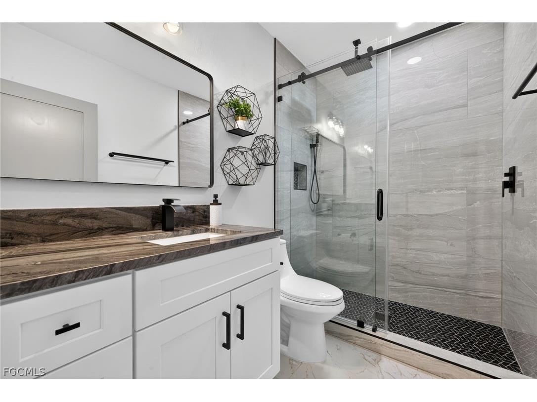 630 SW 11th Place Cape Coral FL 33991 2026007013 image24