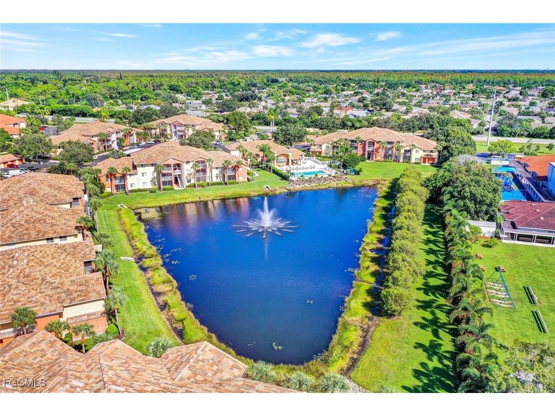 6300 Aragon Way #101 Fort Myers FL 33966 2026000220 image1