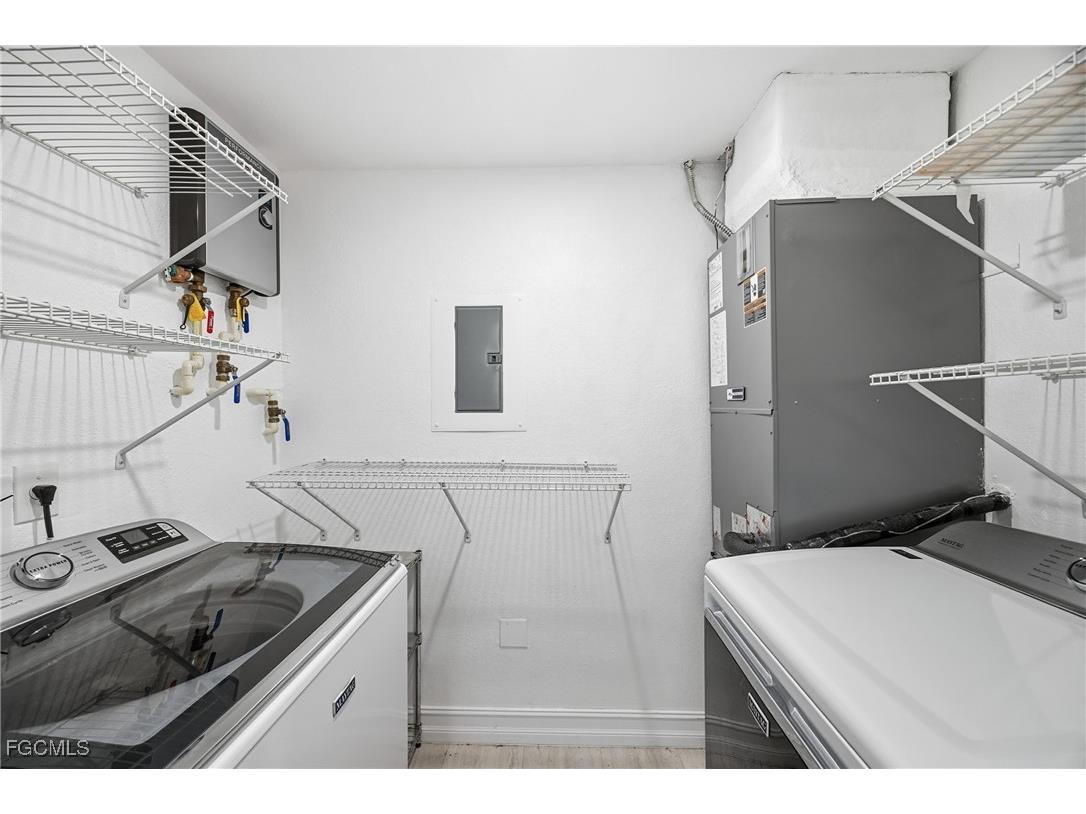 6300 Aragon Way #101 Fort Myers FL 33966 2026000220 image23