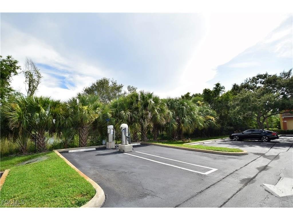 6300 Aragon Way #101 Fort Myers FL 33966 2026000220 image36