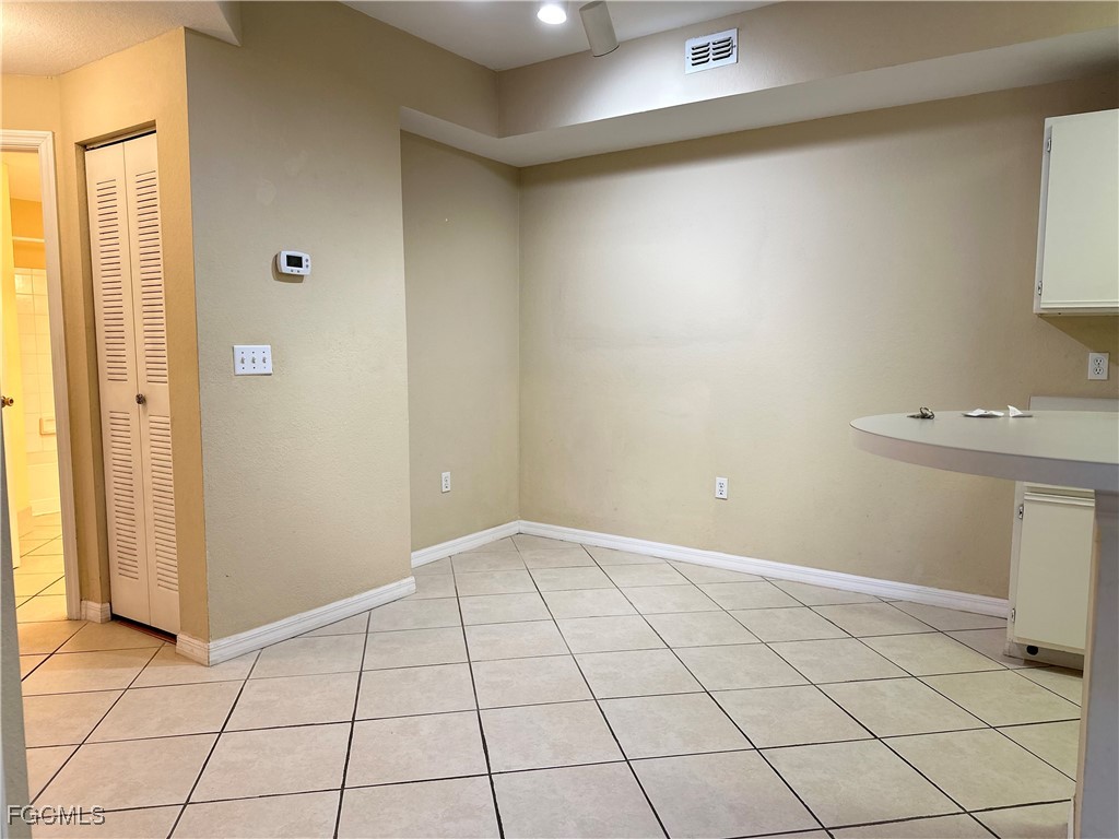 6300 Aragon Way #105 Fort Myers FL 33966 2025012141 image8