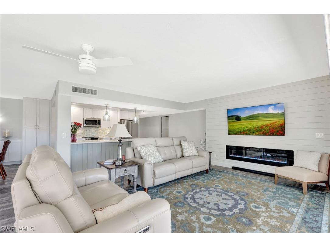 6300 Cougar Run #101 Fort Myers FL 33908 224018428 image1