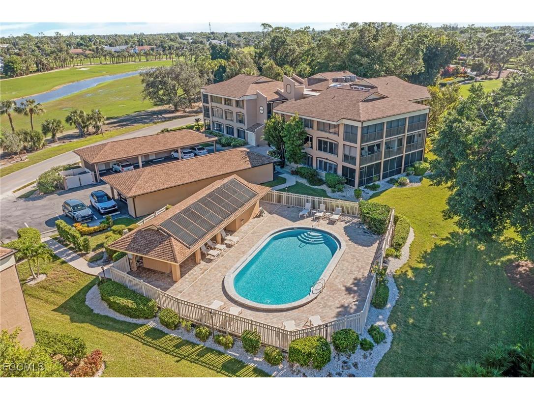 6300 Cougar Run #302 Fort Myers FL 33908 2025015478 image1