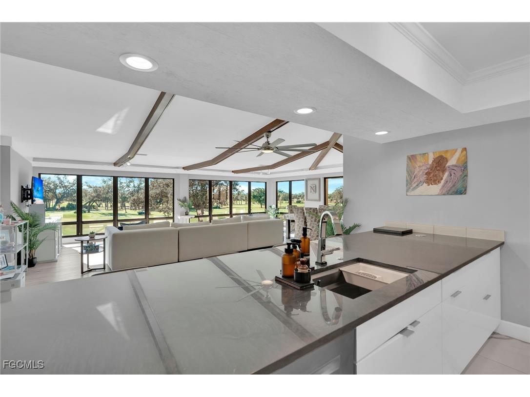 6300 Cougar Run #302 Fort Myers FL 33908 2025015478 image14