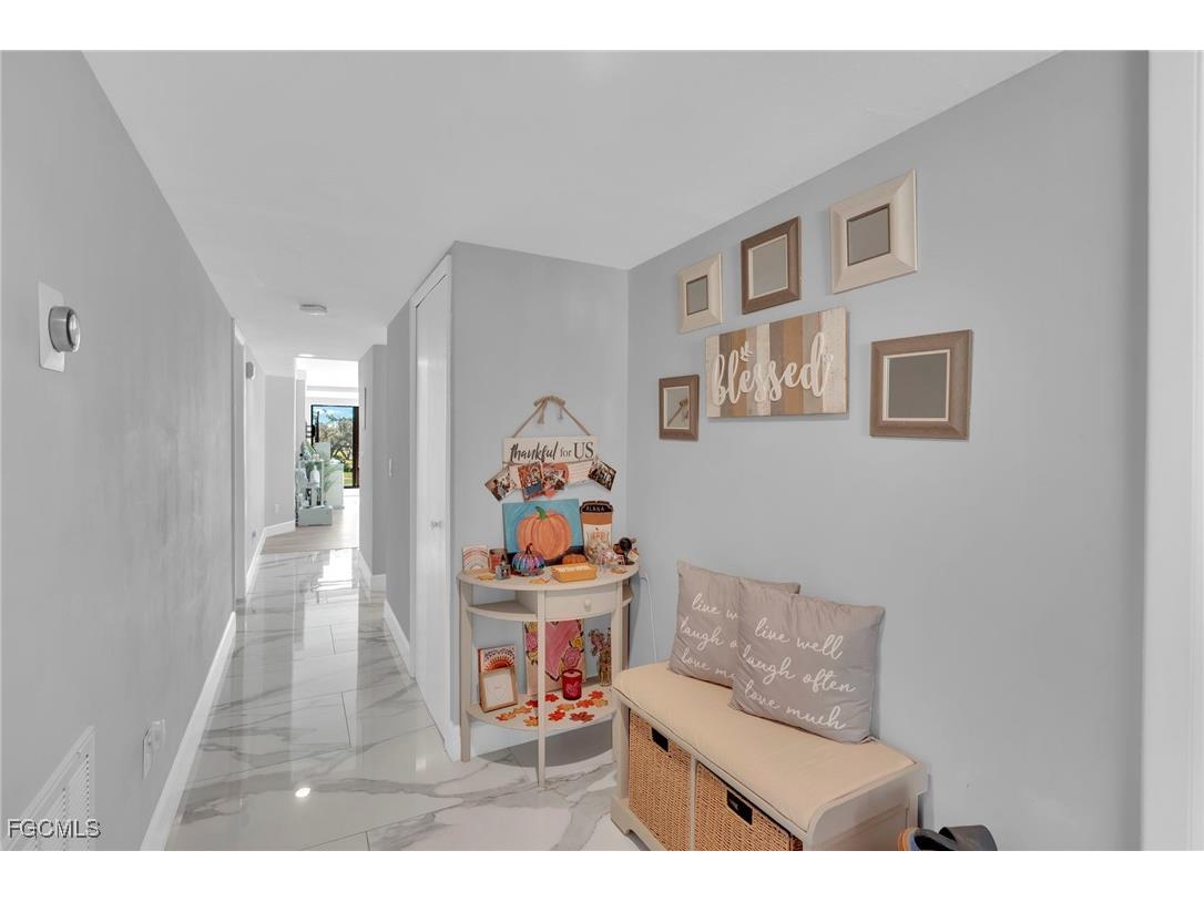 6300 Cougar Run #302 Fort Myers FL 33908 2025015478 image16