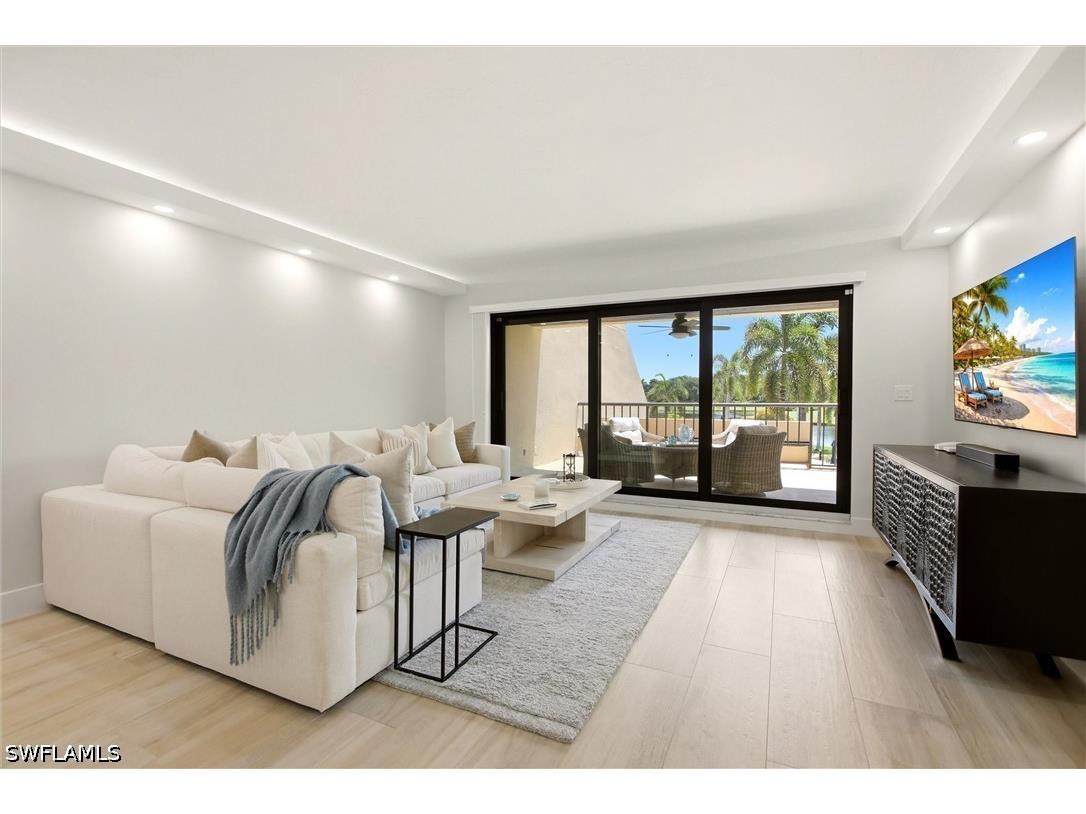 6300 Pelican Bay Boulevard #103 Naples FL 34108 226024874 image16