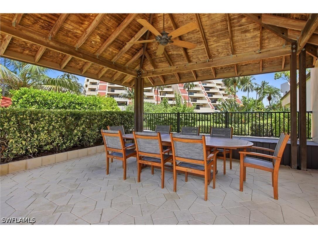 6300 Pelican Bay Boulevard #103 Naples FL 34108 226024874 image42