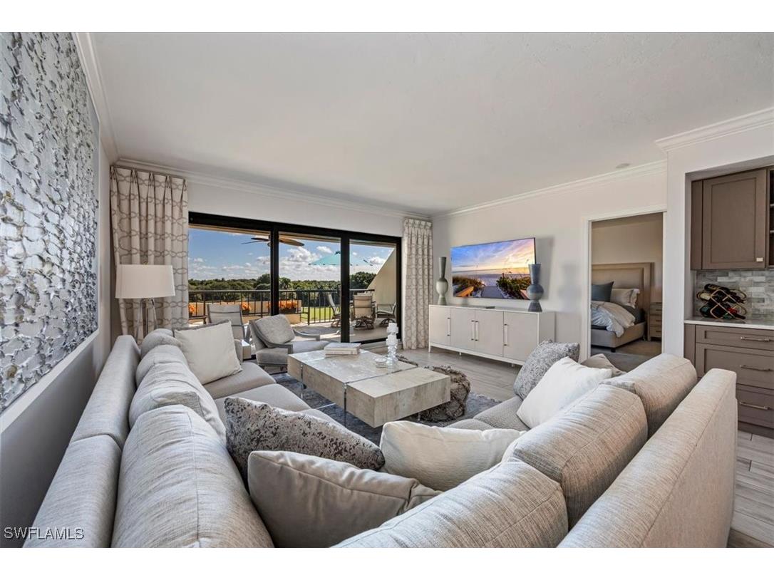 6300 Pelican Bay Boulevard #404A Naples FL 34108 225075720 image5