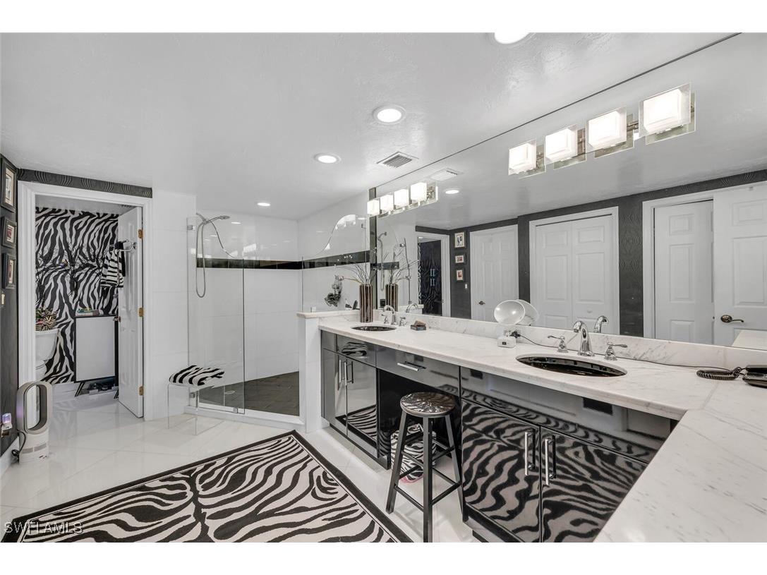 6300 Pelican Bay Boulevard #A303 Naples FL 34108 225021510 image13