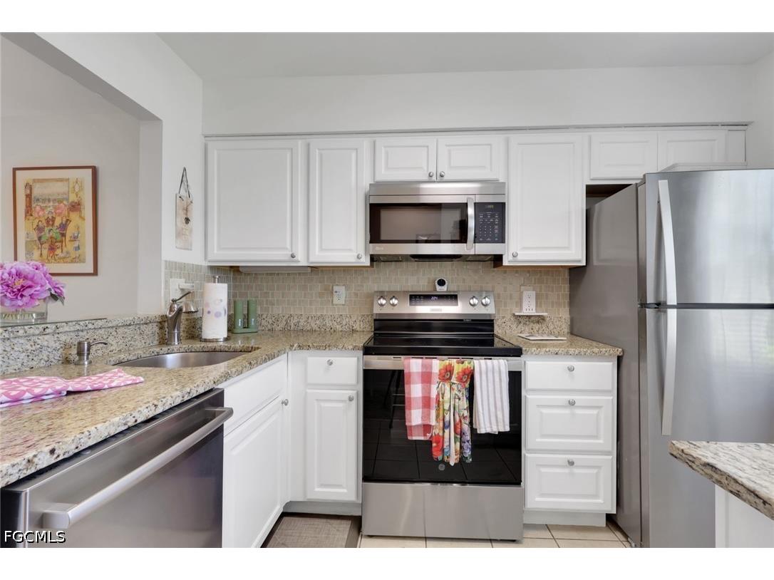 6300 S Pointe Boulevard #107 Fort Myers FL 33919 2026019269 image2