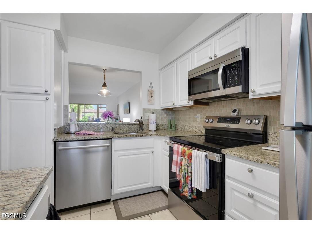 6300 S Pointe Boulevard #107 Fort Myers FL 33919 2026019269 image4
