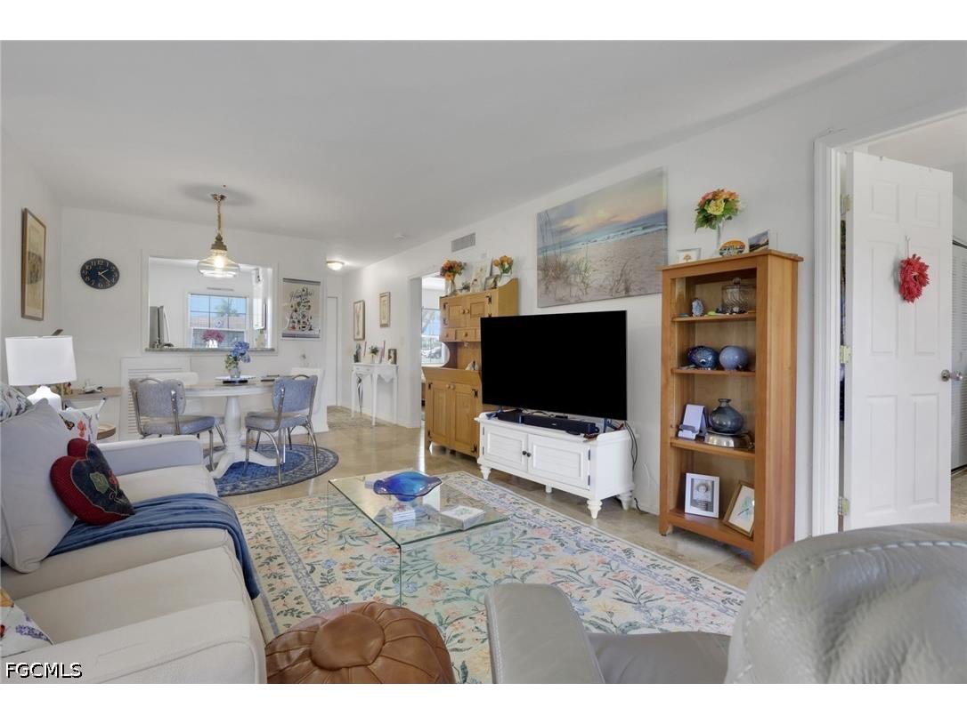 6300 S Pointe Boulevard #107 Fort Myers FL 33919 2026019269 image7