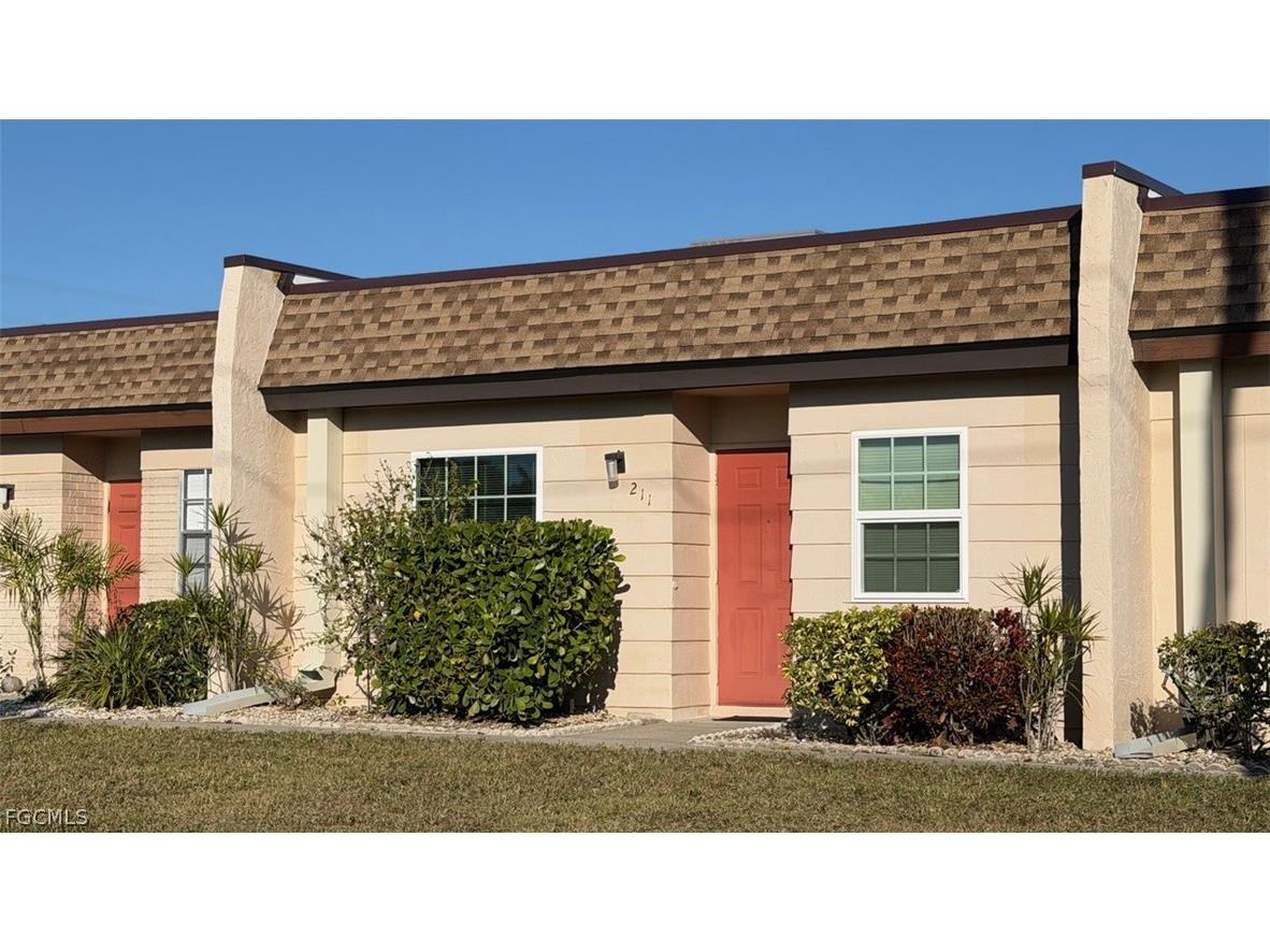 6300 S Pointe Boulevard #211 Fort Myers FL 33919 2026005939 image1