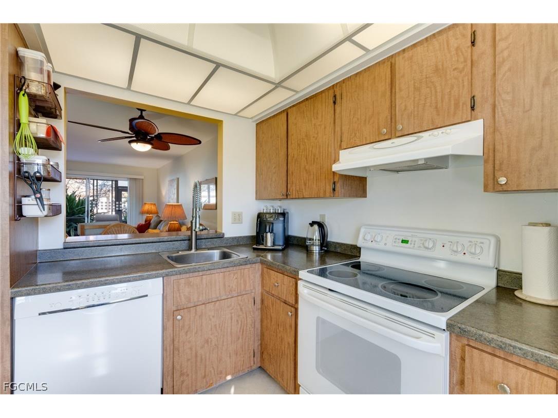 6300 S Pointe Boulevard #211 Fort Myers FL 33919 2026005939 image13