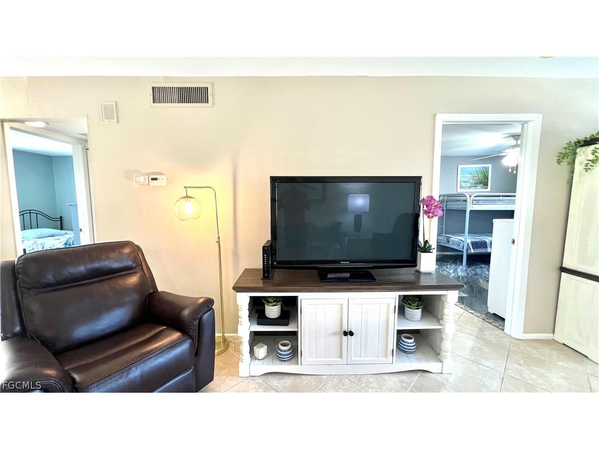  Fort Myers FL 33919 2026013301 image23