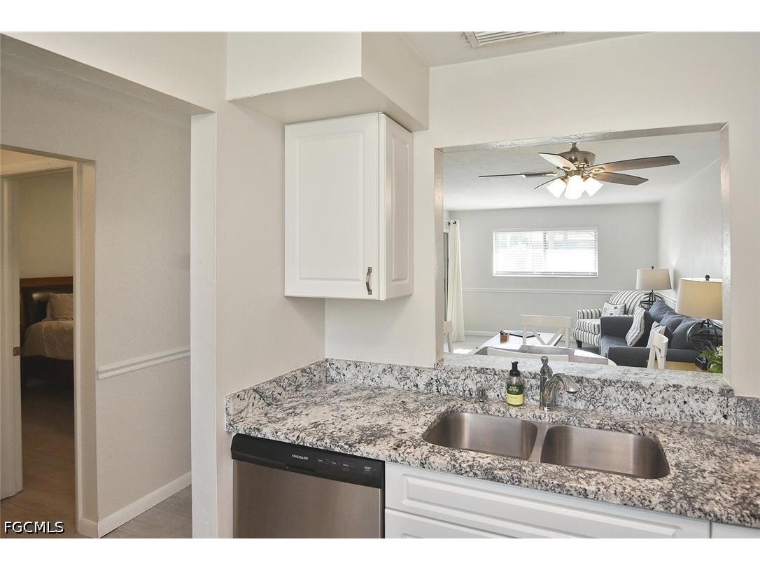 6300 S Pointe Boulevard #436 Fort Myers FL 33919 2026017273 image8