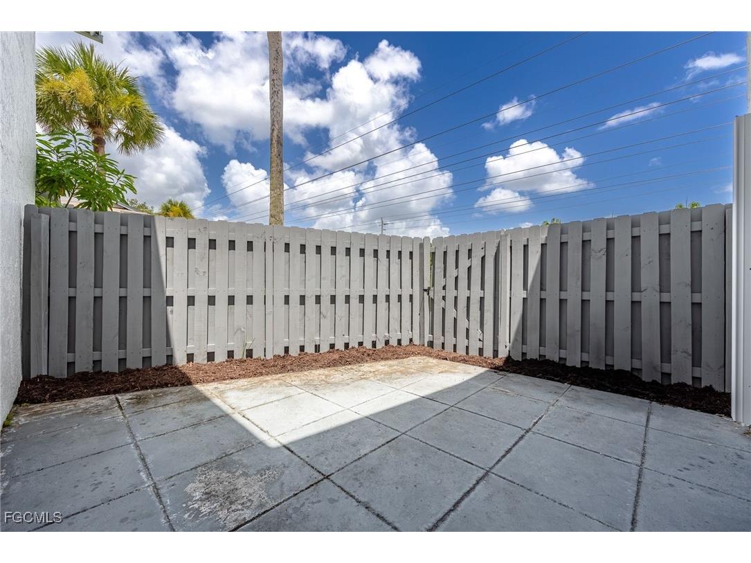 6300 Sugar Bush Lane #C Fort Myers FL 33908 2025004125 image23