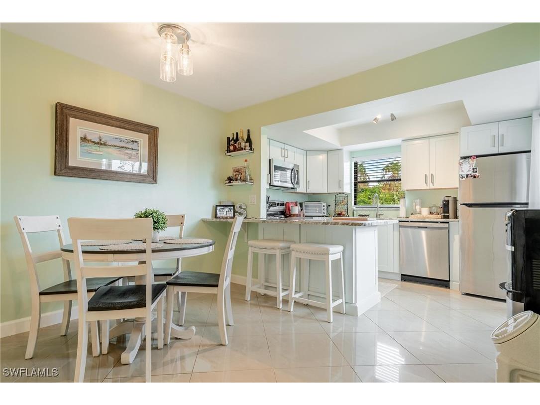 6300 Sugar Bush Lane #D Fort Myers FL 33908 224091654 image1