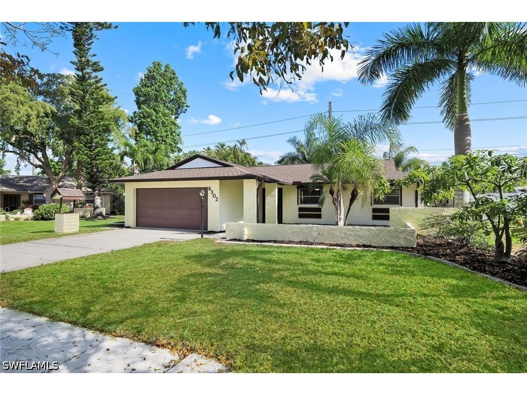 6302 Hofstra Court W Fort Myers FL 33919 226018801 image2