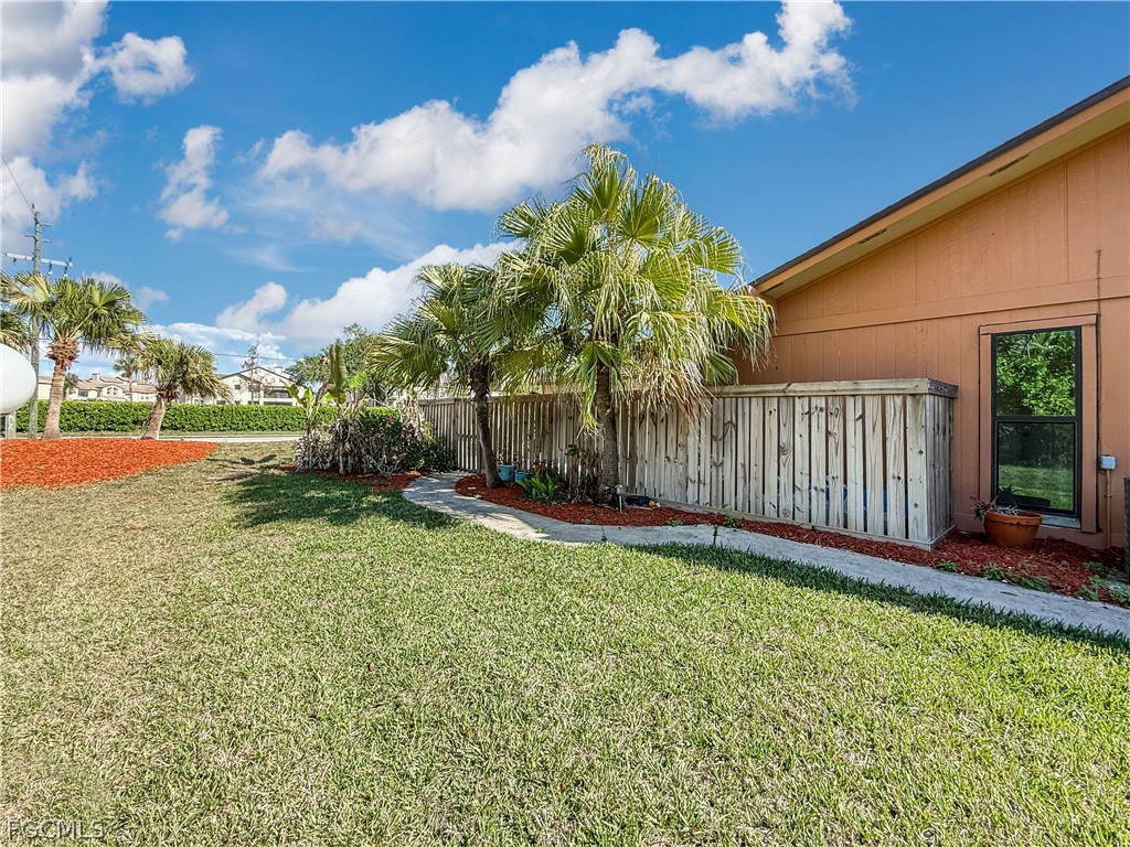 6302 Royal Woods Drive Fort Myers FL 33908 2026007786 image15