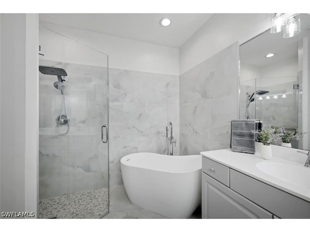 6305 Wilshire Pines Circle #503 Naples FL 34109 226024864 image21