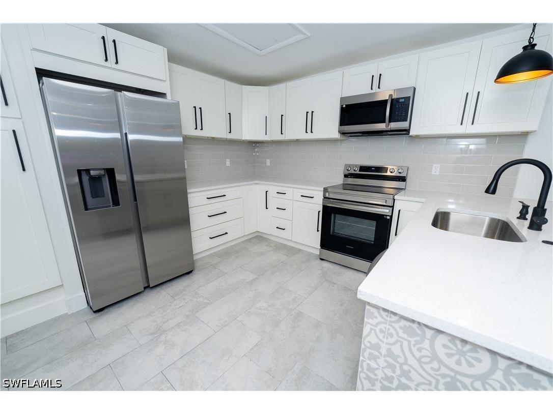 6306 Royal Woods Drive Fort Myers FL 33908 226021282 image10