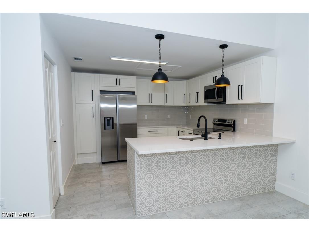 6306 Royal Woods Drive Fort Myers FL 33908 226021282 image9