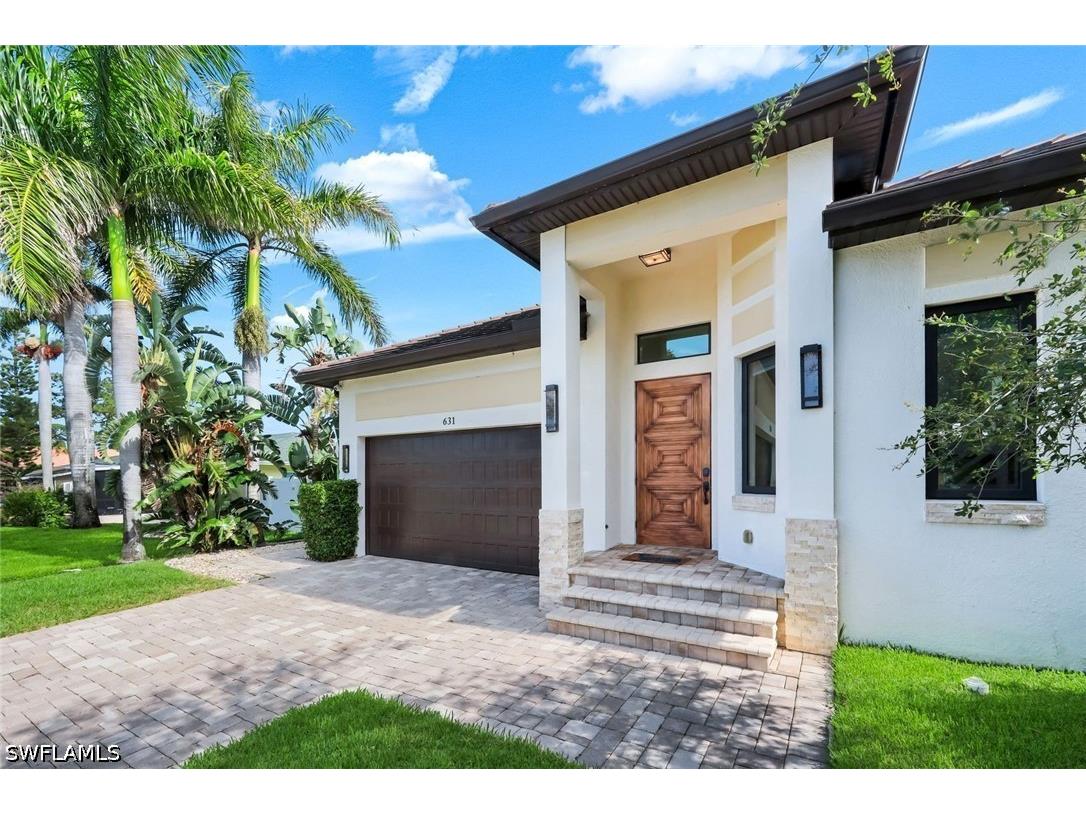 631 100th Avenue N Naples FL 34108 226017285 image1