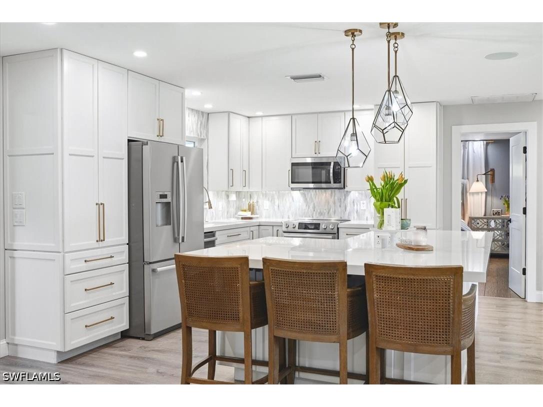 631 5th Street SW Naples FL 34117 226015575 image1