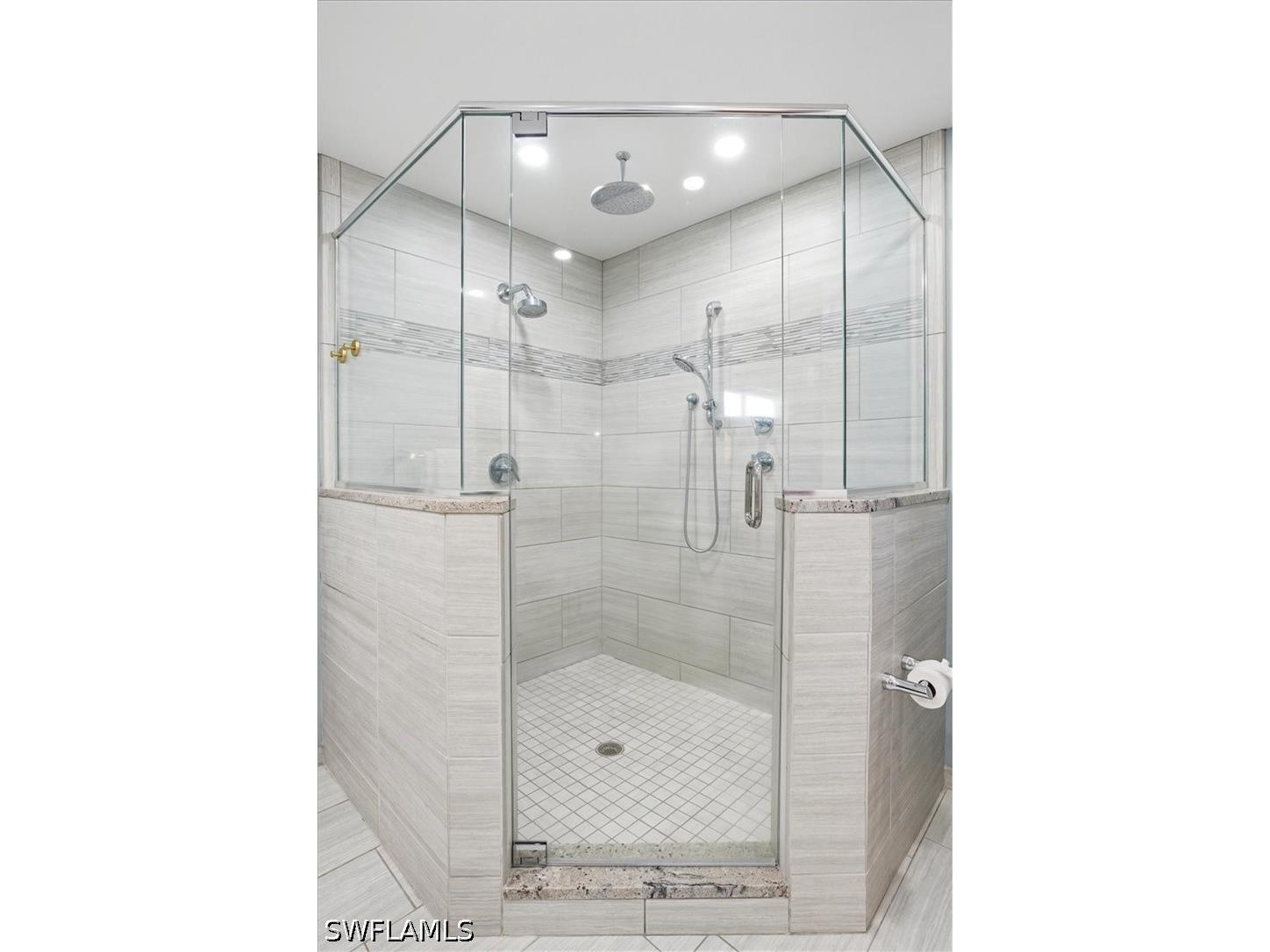 631 5th Street SW Naples FL 34117 226015575 image29