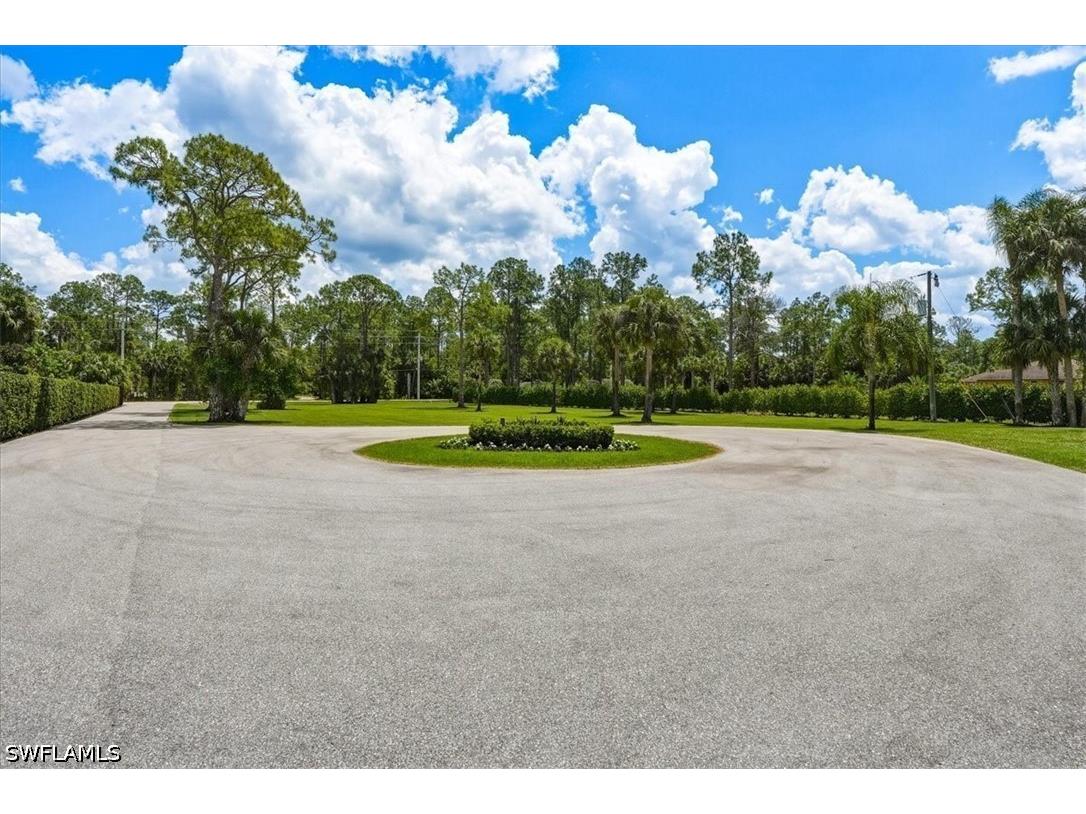 631 5th Street SW Naples FL 34117 226015575 image39