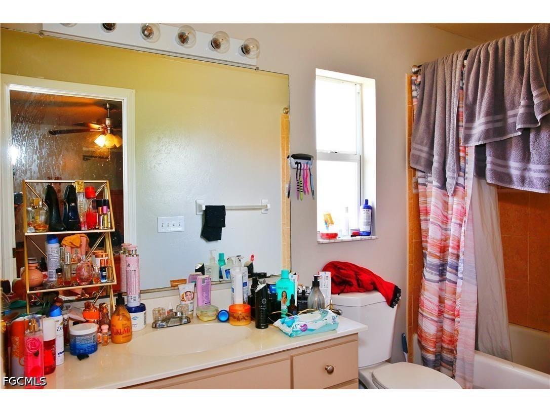 631/633 SE Van Loon Terrace Cape Coral FL 33990 2026022627 image14