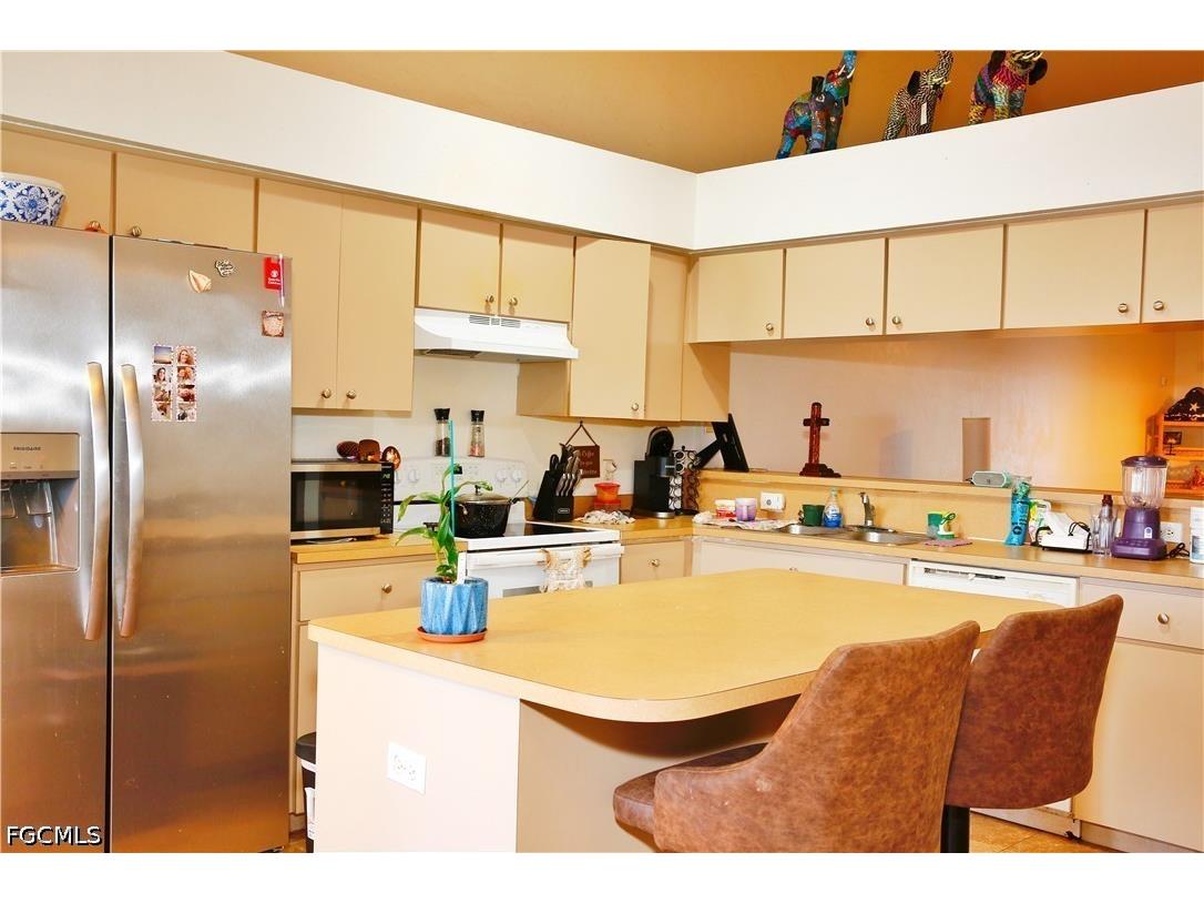 631/633 SE Van Loon Terrace Cape Coral FL 33990 2026022627 image19