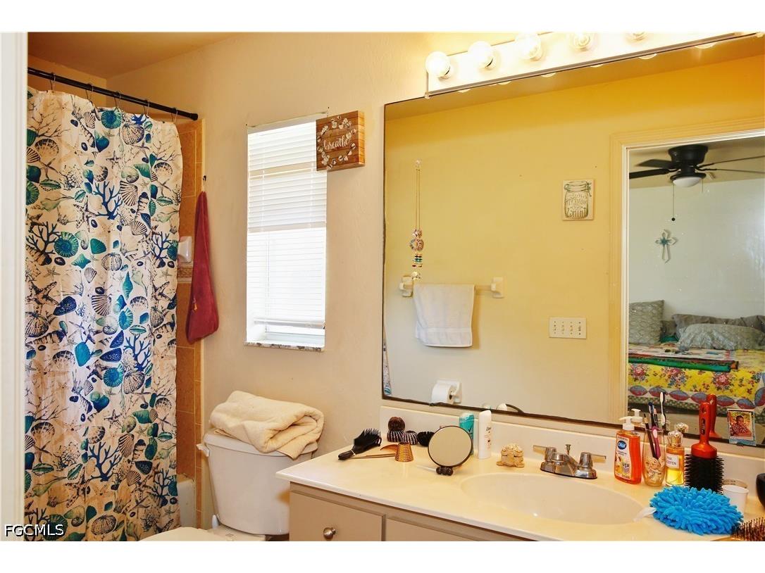 631/633 SE Van Loon Terrace Cape Coral FL 33990 2026022627 image27
