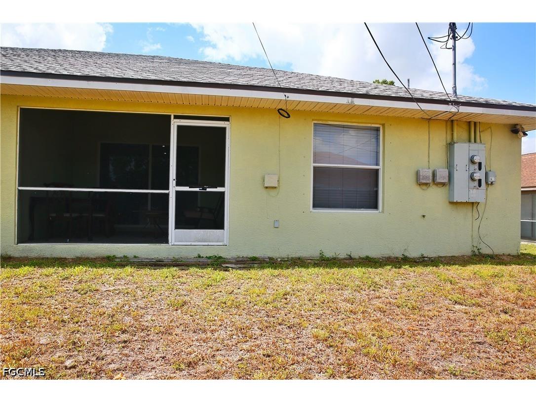 631/633 SE Van Loon Terrace Cape Coral FL 33990 2026022627 image38