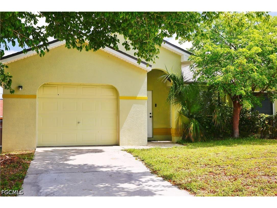 631/633 SE Van Loon Terrace Cape Coral FL 33990 2026022627 image5